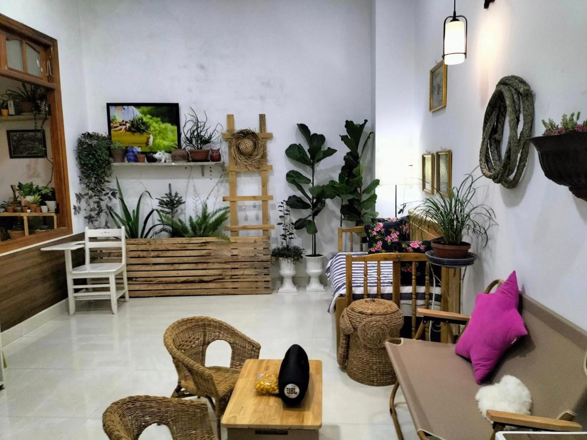 Strawberry Hotel Dalat Екстериор снимка